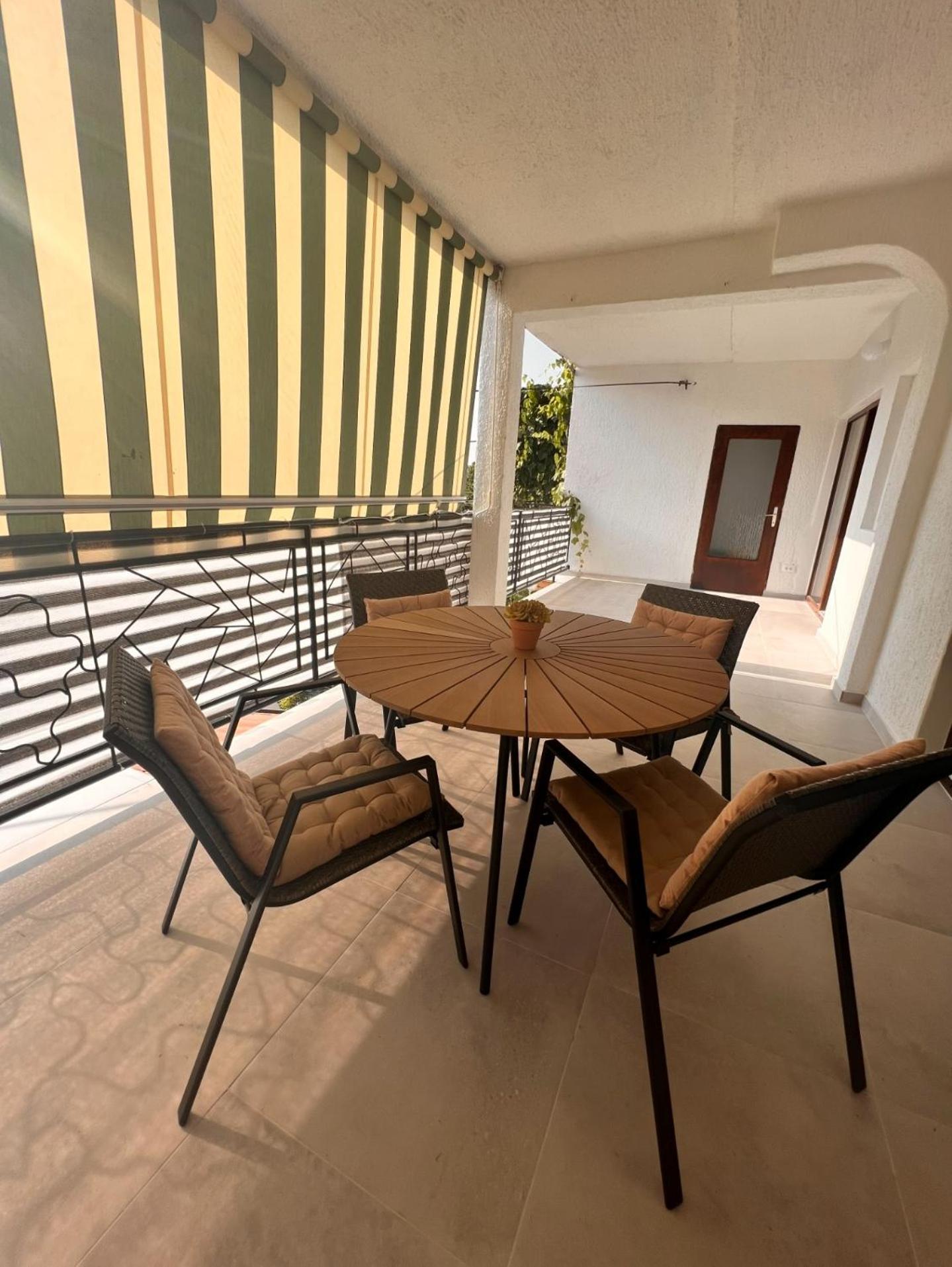 Mila Holiday Apartments Porec Exterior photo